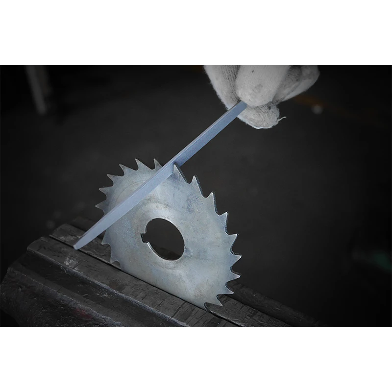 特窄型三角锯锉